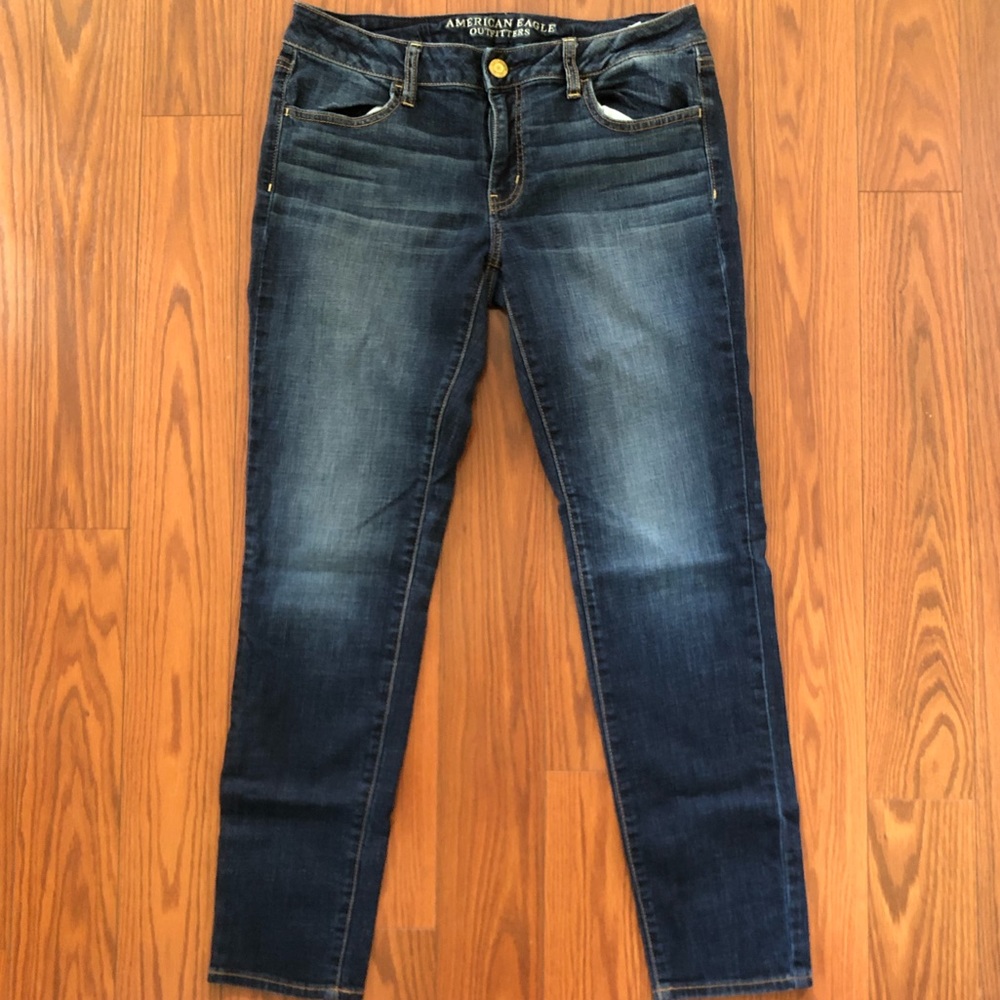 American Eagle Outfitters dark wash jegging